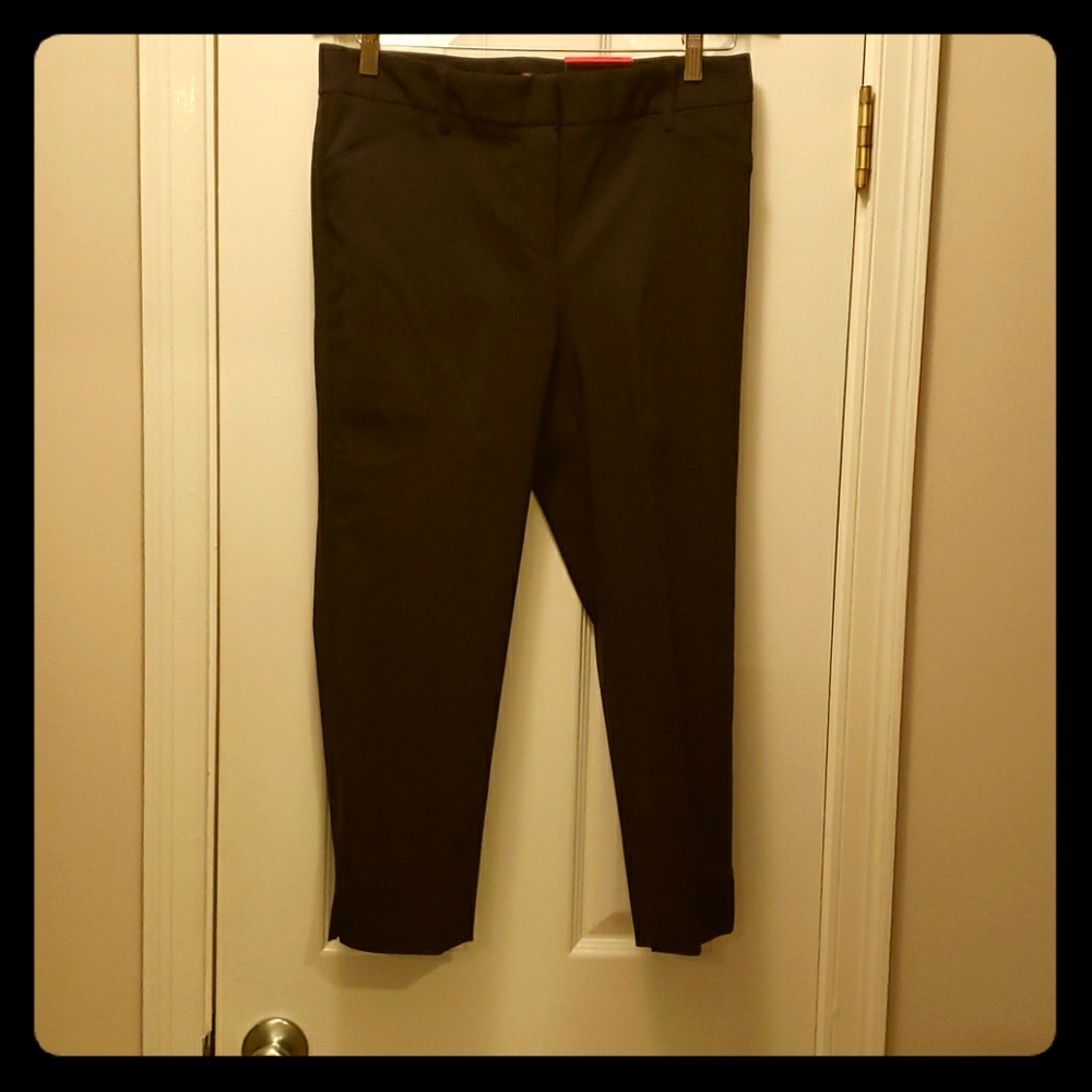 Capri pants